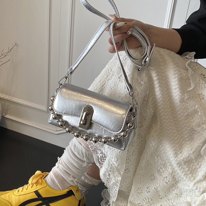 High-value bag chain fashionable French high-end small square bag popular silver one-shoulder crossbody bag